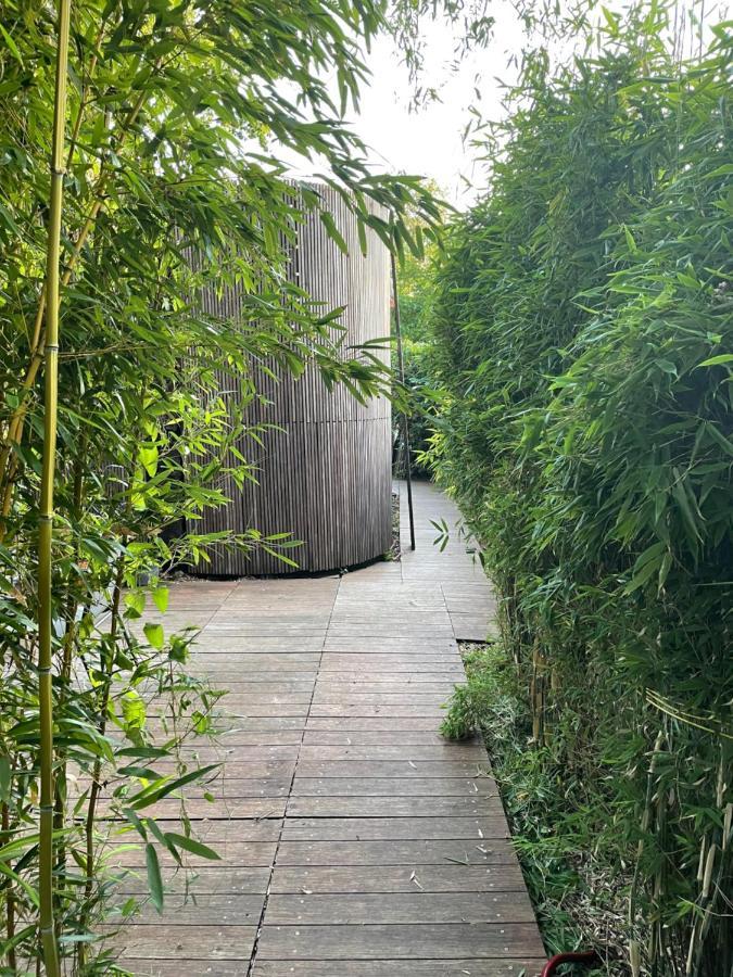 Tiny-House Van Zeecontainers Bij Het Bos Oranjewoud Exterior photo